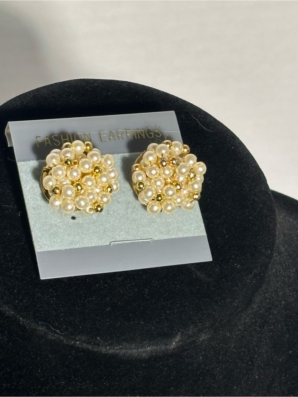 Vintage Fashion Jewelry Gold and Ivory Faux Pearl Cluster Earrings
